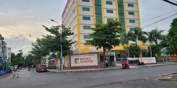 KHU NAM HÙNG VƯƠNG GIÁP QUẬN 6 VÀ 8-DT 4X17.2M - 4 TẦNG 5PN GIÁ CHỈ NHỈNH 5 TỶ