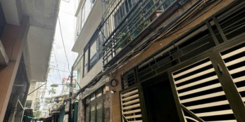 Bán nhà 6 tầng, làng cổ Nhật Tảo - lô góc, ô tô đỗ cửa - Giá 6,39 tỷ