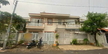 Biệt thự Nguyễn Hữu Dật DT 7x24m vuông vức, 2 tấm đúc