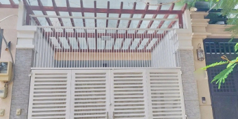 Bán nhà phố 2 lầu, công năng đầy đủ Mặt tiền KDC Phú Mỹ Chợ Lớn Q7