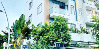 Bán nhà phố DT 6x17 khu Coupound Jamona Quận 7