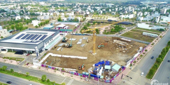 Cần bán lô góc P6, Tân An , hơn 10tr/m2 , cách Aeon 1km