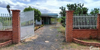 200m2 đất thổ cư- ngang 10m, dài 20m. Đường bê tông. Giá 600 triệu/sổ