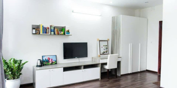 Chính chủ bán nhà đẹp 4 tầng phố Hàn Quốc, gần Vincom sông Hàn, giá tốt