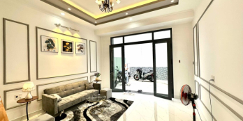 SIÊU PHẨM 4 TẦNG - MỚI TINH TẶNG ĐẦY ĐỦ NỘI THẤT - Ô TÔ ĐỖ CỬA - 4 PN KHU TRUNG