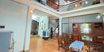 Bán lô đất biệt thự tặng nhà gác lửng thoáng đẹp, ngang 10m, giá rẻ