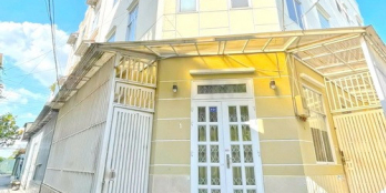 Dãy trọ 2 lầu 15p góc HXH Huỳnh Tấn Phát Quận 7