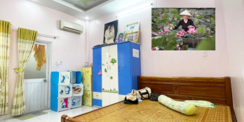 HXH Tránh gần chợ Phạm Văn Bạch Tân Bình DT4,2x17 x4 Tầng Chỉ 7,x tỷ