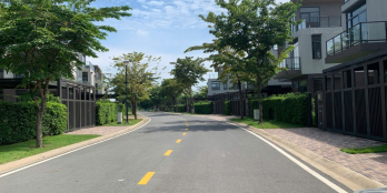 Bán nhà phố sân vườn xây dựng 3 tầng trả góp chỉ từ 850 triệu/căn, sổ hồng riêng