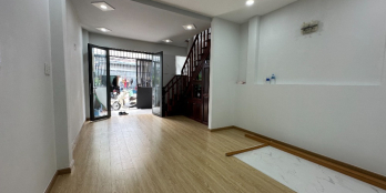 Bán nhà đẹp DT4x12m 1 lầu 2PN hẻm xe hơi né nhau, giáp ranh KDC Đồng Diều