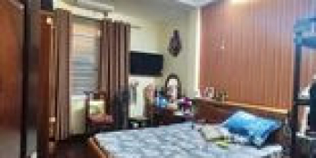 Bán nhà đẹp Phú Đô, Ngõ rộng, 20m ra mặt phố Phú Đô, gần bãi xe NVH, 31m2, 4.4 t