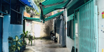 Tân Bình Lạc Long Quân- hẻm 4 m- 2 tầng 2PN giá chỉ hơn 4 tỷ.