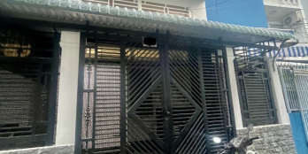 Quận 8- Một trệt 1 lửng 1 lầu-3PN giá chỉ hơn 3 tỷ.