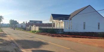 Bán đất ngay thị trấn Nam Ban cách mặt tiền đường lớn 100m, full thổ cư