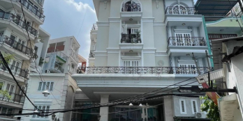 Vip! Bán CHDV HXH đường Lê Văn Sỹ Quận 3, DT 9 x 18m, HĐT 130 triệu/th, giá 48 t