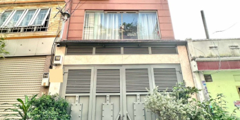 NHỈNH 6 TỶ - GIÁP Q1 - 5 TẦNG - Ô TÔ ĐẬU TRONG NHÀ - VIEW LANDMARK