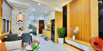 NÀNG HOA HẬU GÒ VẤP GIÁP BÌNH THẠNH HXH THÔNG  LÊ QUANG ĐỊNH - CÓ PN Ở TRỆT