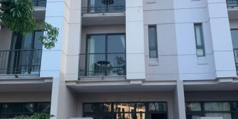 Bán căn liền kề 3,5 tầng Lotus Resident Ven Biển trung tâm Hùng Thắng, Hạ Long