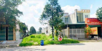 252M ² MT ĐƯỜNG NHỰA LỚN – GẦN BV HẠNH PHÚC- SÁT QL13 -GIÁ 3,6 TỶ(TL).