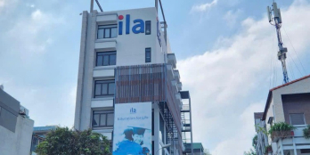 Bán tòa nhà MT Cộng Hòa, phường 13 Q Tân Bình, DT 8 x 30m, HĐT 520 triệu/th