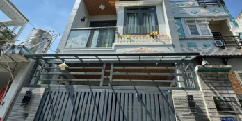 NHÀ MỚI 3 TẦNG CHƯA BÓC TEM - Ở QUANG TRUNG, GV - DT 48M2 -GIÁ 5.7 TỶ TL SÂU