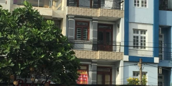 Bán nhà MT Trần Văn Giàu, 4.5 x 18m, 3.5 tấm, 10 tỷ. (Tín Hưng)