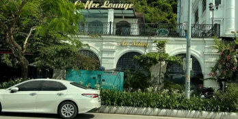 Bán Đất tặng Nhà 1,5 tầng 300m2 view Biển mặt đường Du lịch Bến Phà Bãi Cháy