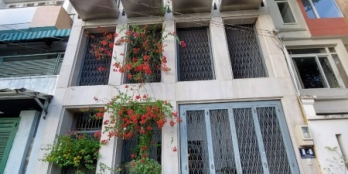 Bán nhà 6x15m 5 lầu đường 54 wie sông Tân Quy Đông Quận 7