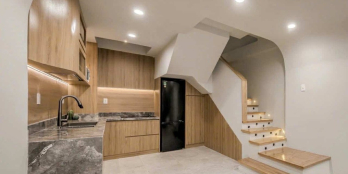 NHÀ MỚI ĐẸP KTS THIẾT KẾ - 5TẦNG CỰC MÊ -VỊ TRÍ VÍP PHAN XÍCH LONG GẦN HẺM   TÔ