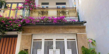 Hàng hiếm nhà 3 tầng 3PN cực đẹp HXH 5m, đường Liên Phường đối diện Global City