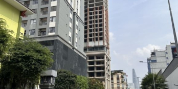 Gấp bán nhà mặt  tiền Quận 1 TPHCM gần chợ Bến Thành giá 13 tỷ