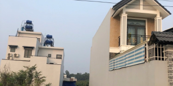 Thanh lý 4 lô đất đang nợ ngân hàng, siêu rẻ, gần KCN Tân tạo 2. Sổ riêng