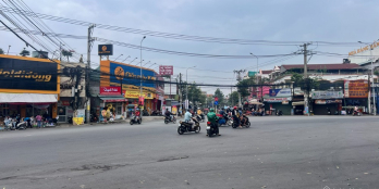 Bán nhà mặt tiền kinh doanh chợ 26 phường Tân Phong, Biên Hòa, căn góc 8x25!