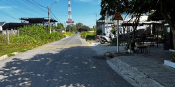 chính chủ bán gấp đất 2 mặt tiền chợ thị trấn củ chi sổ hồng thổ cư đủ