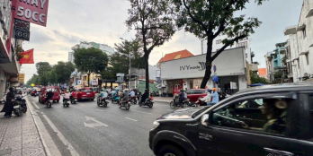 Bán nhà góc 2MT Võ Thị Sáu, Phường Võ Thị Sáu, Quận 3, DT 12 x 20m, HĐT 11.000$/