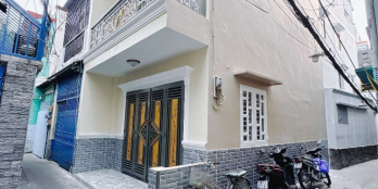 Căn góc 34,2 m2 (4,13 x 8,2), 4 tầng BTCT, Nguyễn Tất Thành. 5,45 tỷ