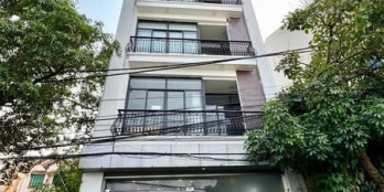 MẶT PHỐ TÂY HỒ - VIEW CẦU NHẬT TÂN SÔNG HỒNG - TÂY HỒ -VỈA HÈ - Ô TÔ TRÁNH ĐỖ -