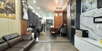 Nhà Đẹp Bình Thạnh Giáp Quận 1 HXH Tránh DT 55m2 Vuông Vức Ở Ngay Chỉ 7 Tỷ 95