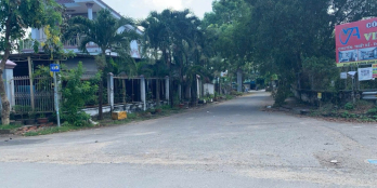 BDS HVL GÓC 2MT 1 XẸC BƯNG ÔNG THOÀN  DT 236M² (NGANG 11M) GIÁ: 46,6Tr/M2