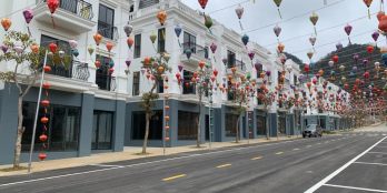 chính chủ gửi bản biệt thư 4 tầng tại trung tâm thị xã Mộc Châu