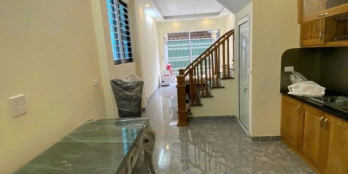 Bán nhà Ngô Gia Tự - gần BigC Long Biên, lô góc, sổ đẹp, 40m2, 5,9 tỷ