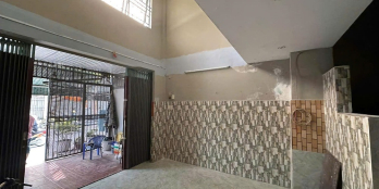 Bán CHDV mặt tiền lâm văn bền ,quận 7. thu nhập 50 triệu .ngang 8m chỉ 14 tỷ...