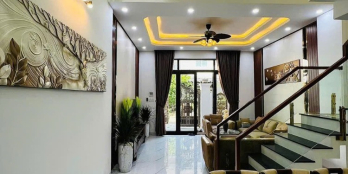 Siêu Phẩm Nhà 3 Tầng Mái Thái Tại Hòa Minh – Đầu Tư Sáng Suốt Cho Gia Đình Bạ