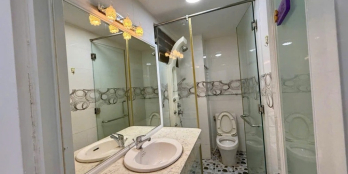 Phú nhuận, Hẻm xe hơi Phan Xích Long, phường 3, 5 tầng, 4PN, nhỉnh 6 tỷ