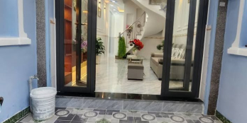 Quận 8- 47m2- 3 tầng 4PN chỉ nhỉnh 3 tỷ.