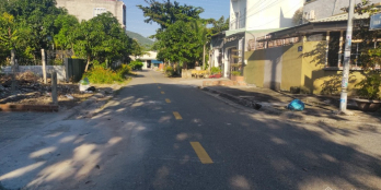 Cần bán đất trung tâm Thành phố Phú Mỹ diện tích 250m2 giá 5.x tỷ