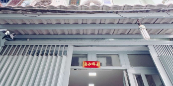 Nhà 43m2 (3,72 x 10), 3 tầng 4 PN, Nguyễn Thần Hiến. Không QH. 4,29 tỷ