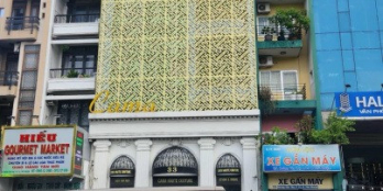 Bán tòa nhà vị trí đẹp MT Nguyễn Văn Thủ, P Đa Kao Quận 1, DT 8,3 x 18m, HĐT 385