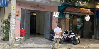 BDS HVL Cho thuê nhà 1 trệt 1 lầu mặt tiền ngay chợ sầm uất, gần Đỗ Xuân Hợp, Q9