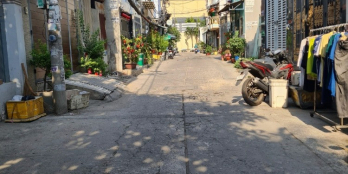 Giáp Quận 6- hẻm xe tải 2 tầng sổ vuông.